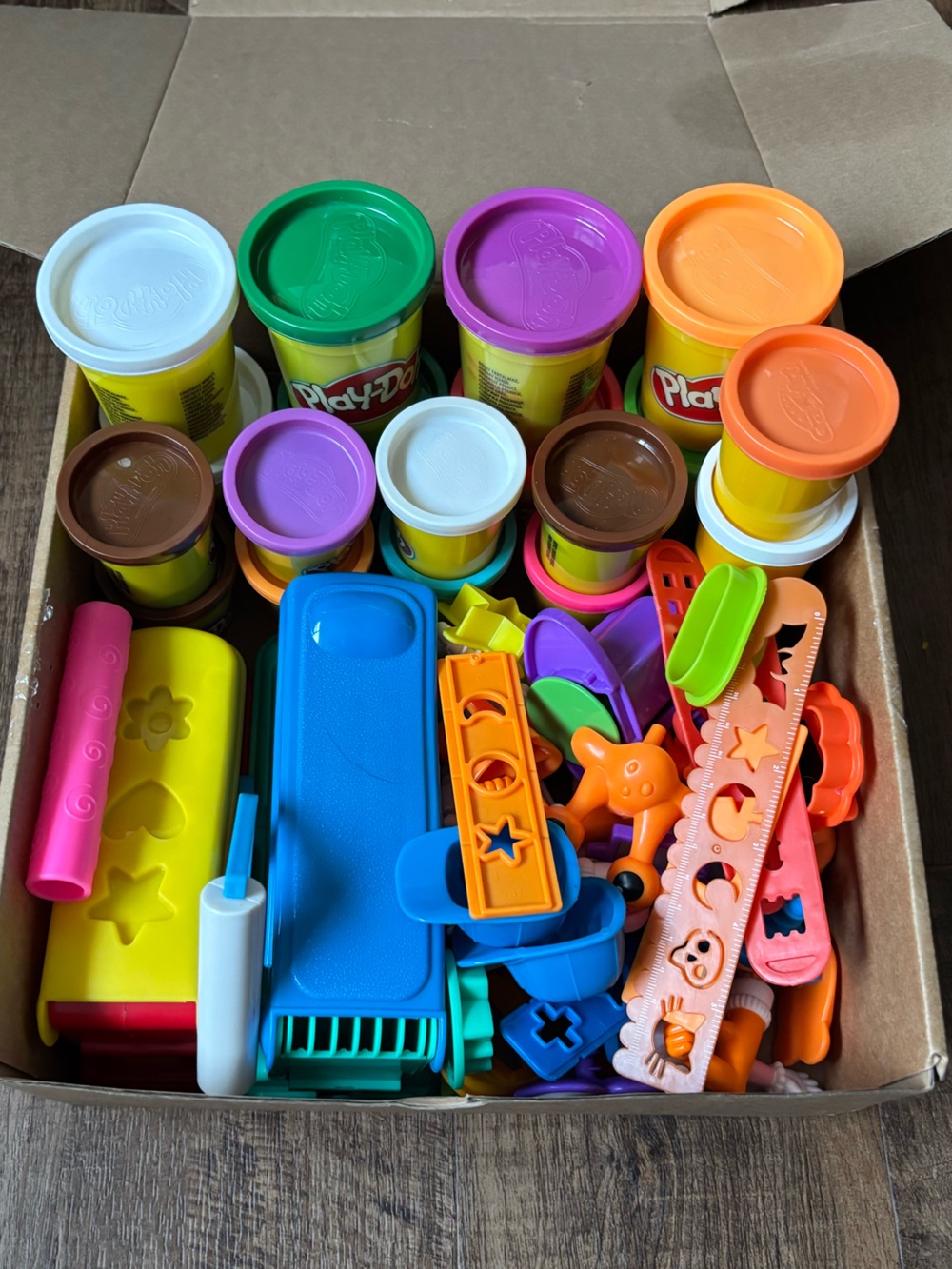 Play-Doh Poop Troop Set Plus Extras Mega Bundle – Lots of Accessories & Dough